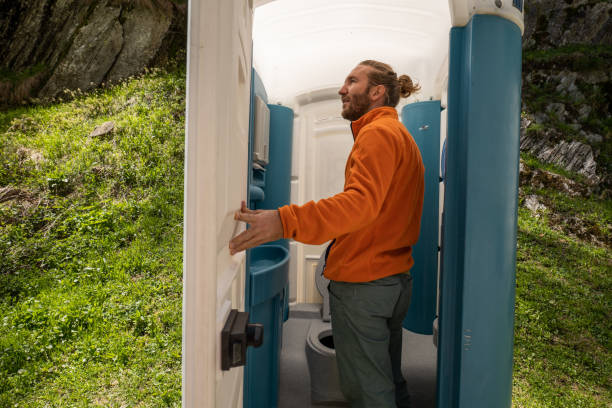 Portable Toilet Options We Offer in Mineola, TX