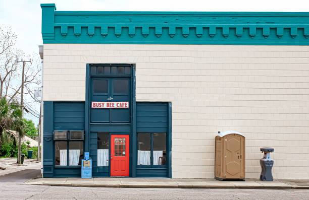 Best Porta potty rental near me  in Mineola, TX